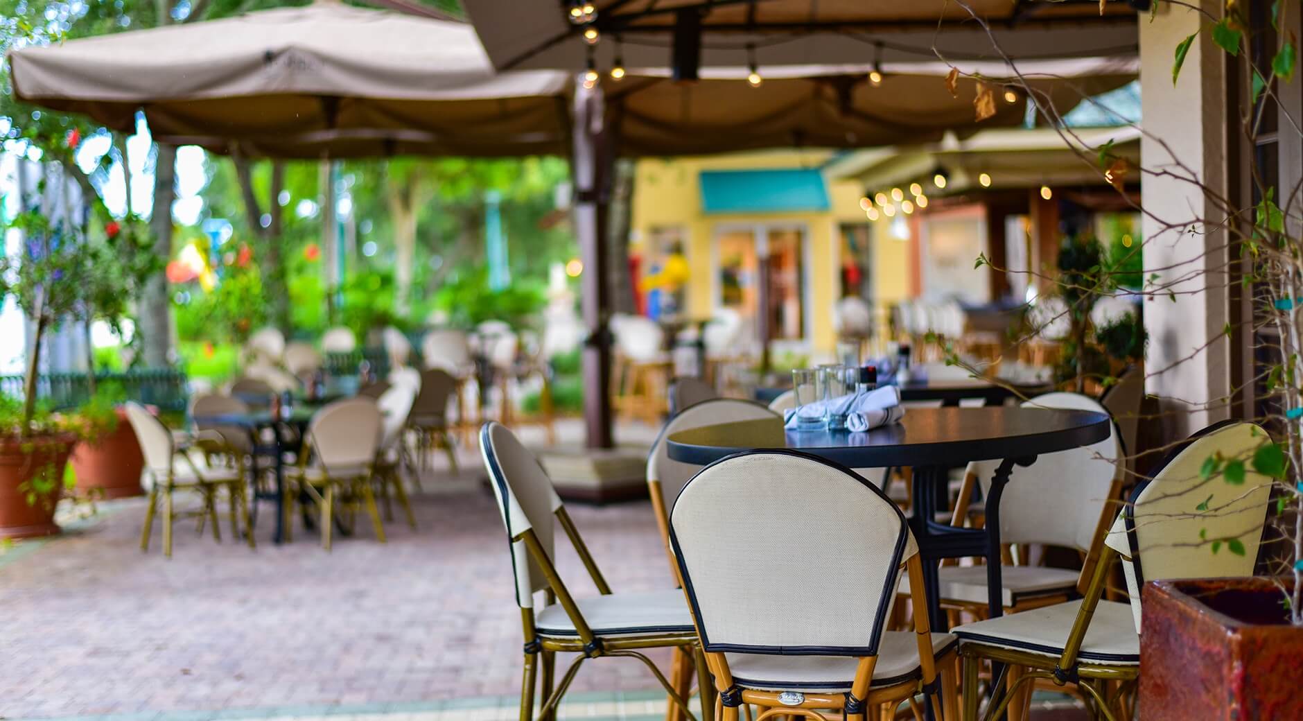 Outdoor Furniture for Restaurant Patios